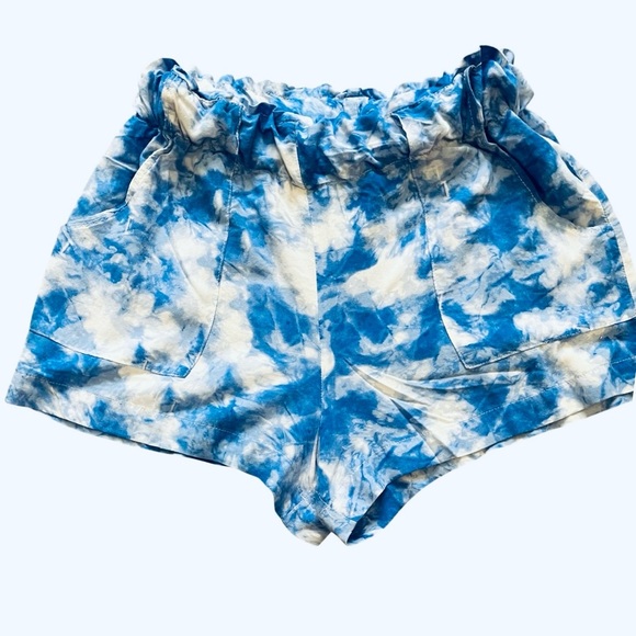New Look casual sports blue white tie-dye Shorts Small elastic waist flowy soft - Picture 1 of 9